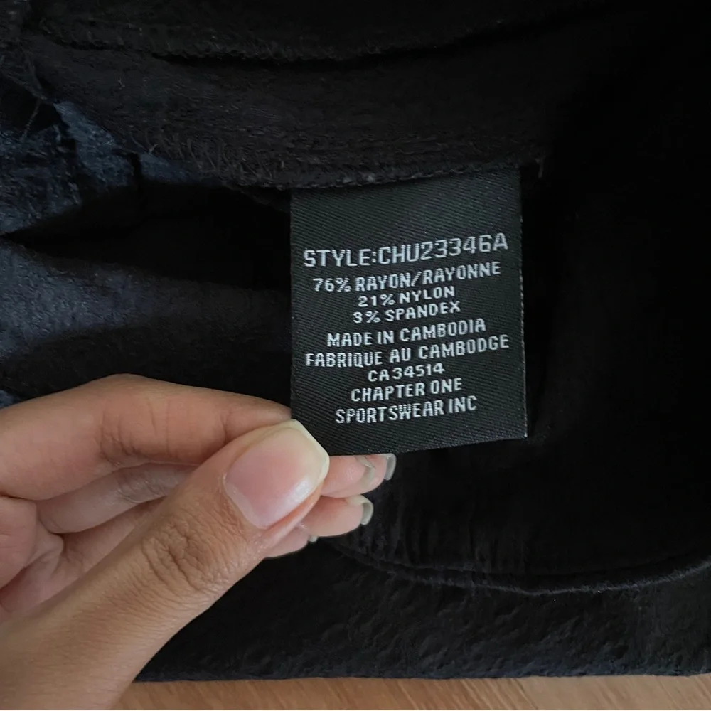 Jules & Leopold Textured Pants - Picture 13 of 13